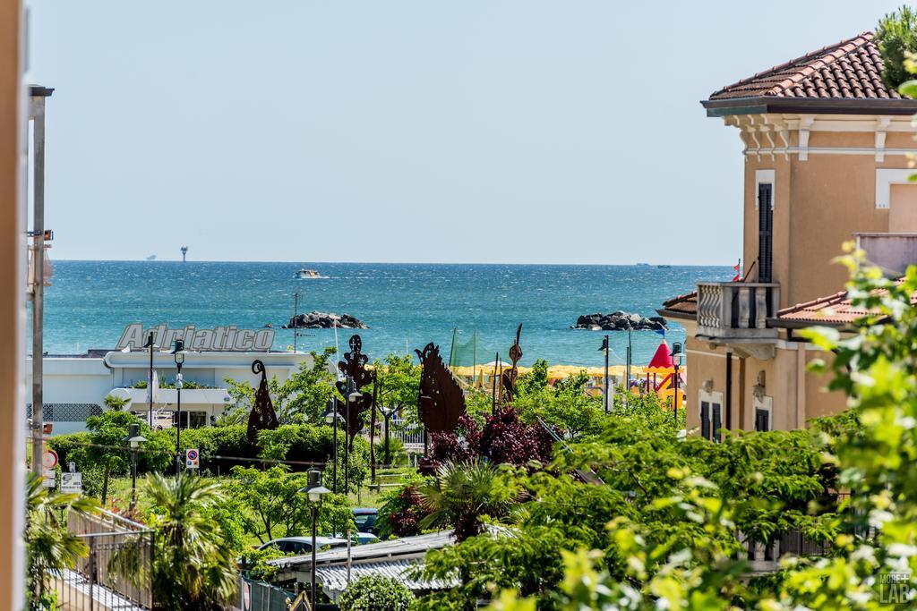 B&B Hotel Souvenir Cesenatico Exteriör bild